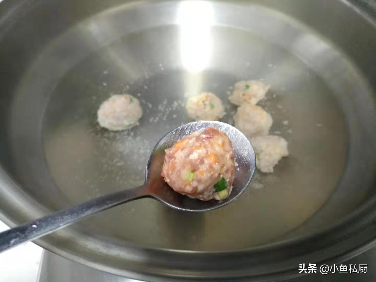 三伏天这碗蔬菜汤多给孩子喝,三伏天适合煲什么汤给宝宝喝