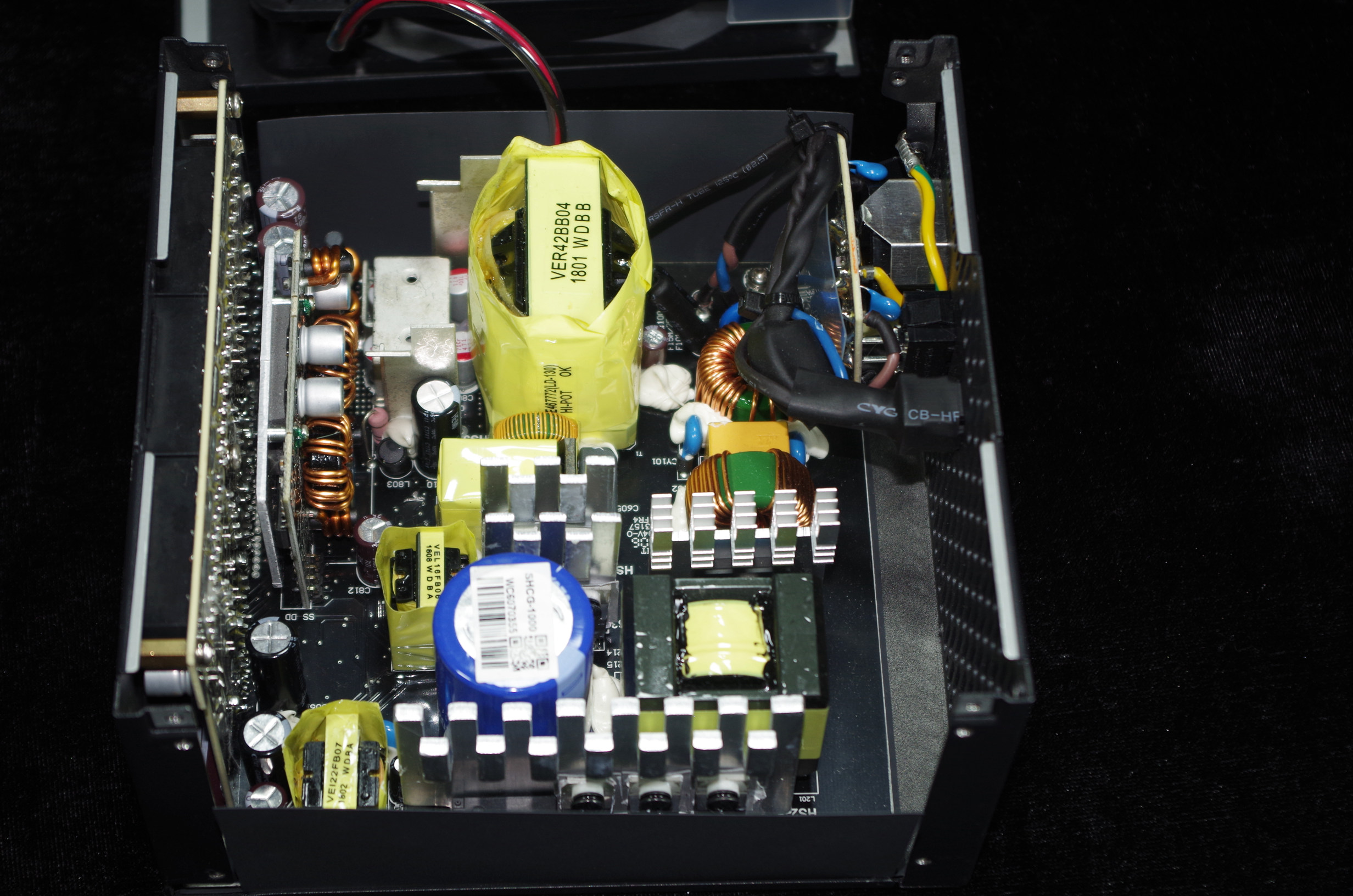 安钛克hcg-x1000w评测,安钛克hcp1000w白金电源评测