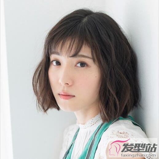 短发到长发尴尬期怎么过渡,从短发到长发的尴尬期该怎么办