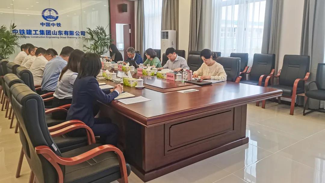 中铁建工集团有限公司山东公司,中铁中建荣誉证书