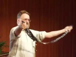 为什么我爱玩游戏呢,其实并不是有多爱玩游戏