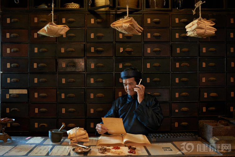 女性天天喝豆浆肌瘤会疯长吗,每天一杯豆浆会长肌瘤吗