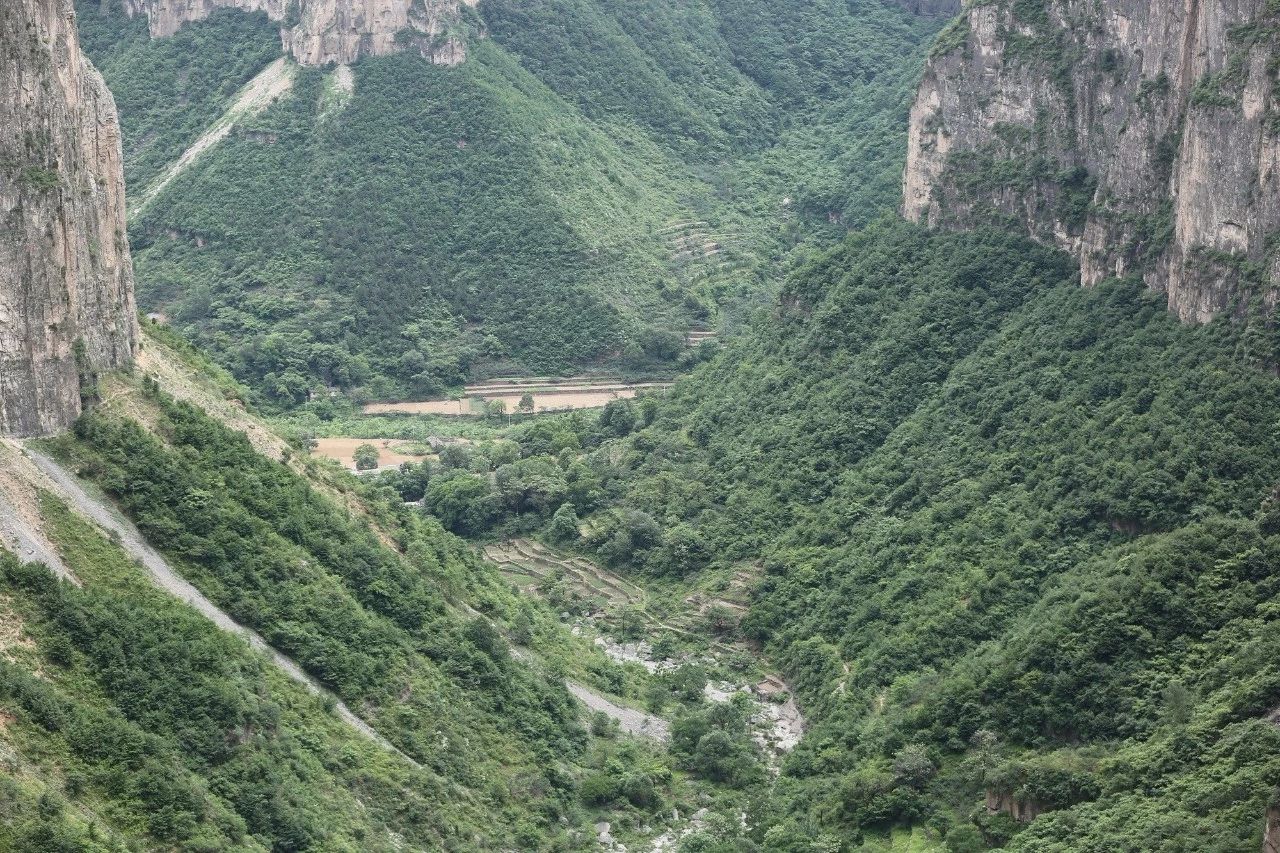 私家车能否自驾南太行挂壁公路,自驾游攻略南太行挂壁公路自驾