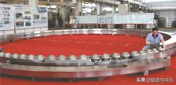 瓦轴精锻完整视频,瓦轴锻造毛坯