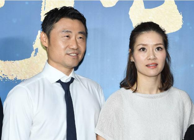 儿女双全的李娜和姜山,姜山回应李娜视频