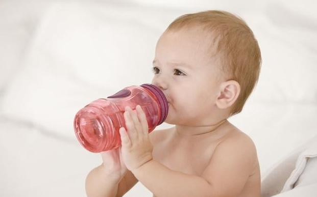 孩子一岁多怎么带省事,一岁的孩子怎么带才轻松