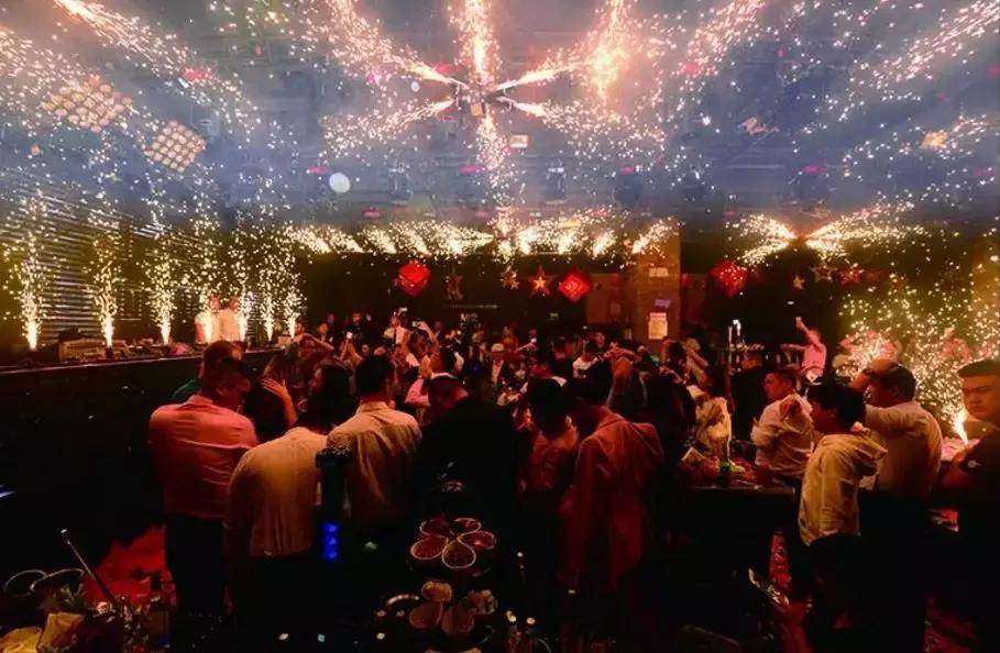 海南最嗨氛围夜店,海南酒吧夜店推荐