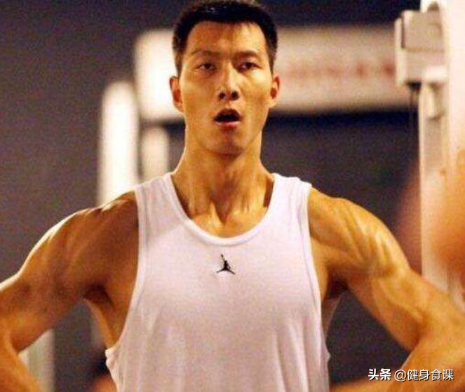 易建联赛后吃蛋白粉,易建联赛后喝蛋白粉