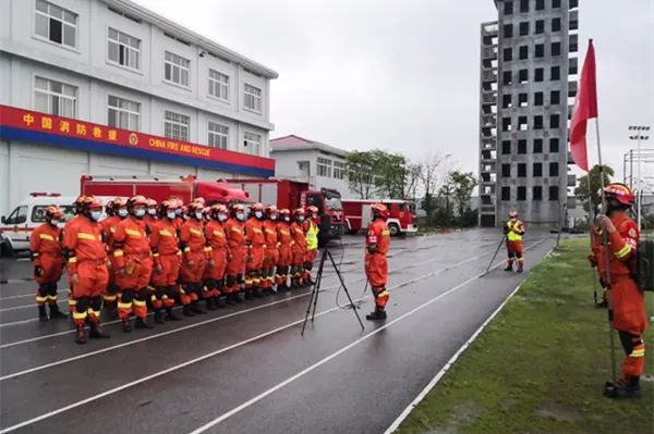 37小时,37小时长途火车