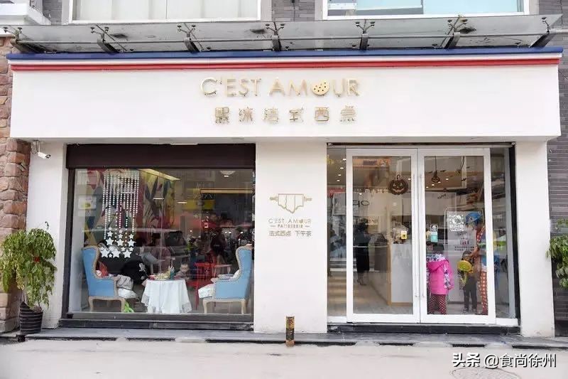 徐州甜品女王成功转型内衣女王，还开了首家甜品+内衣跨界店