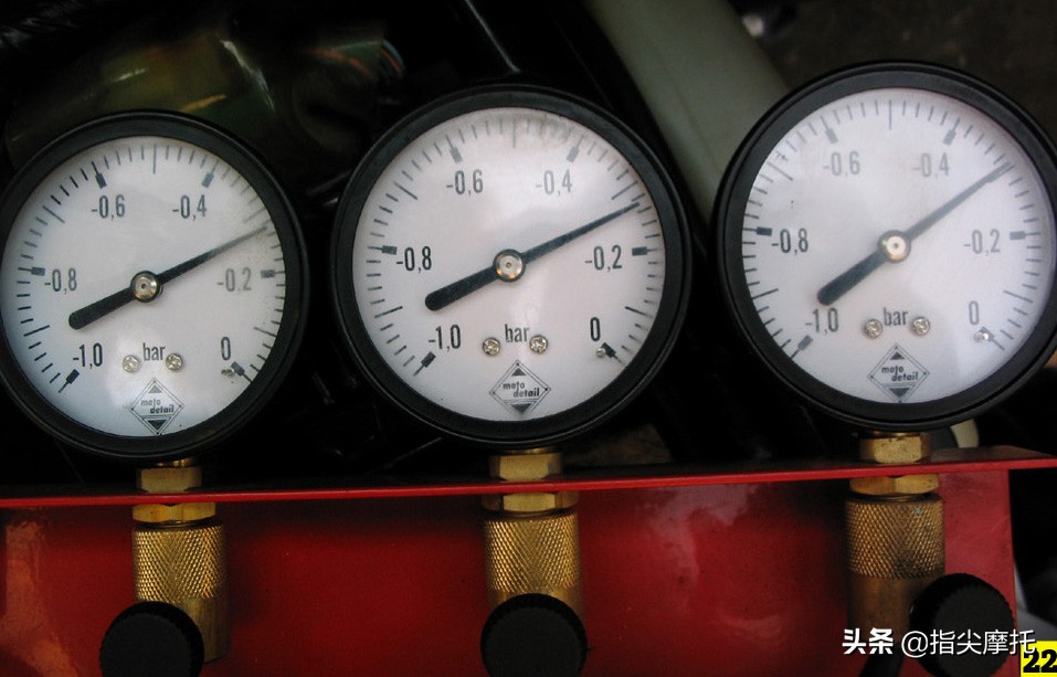 摩托车加大中缸需要怎么调化油器,摩托车四缸平衡一定要调吗