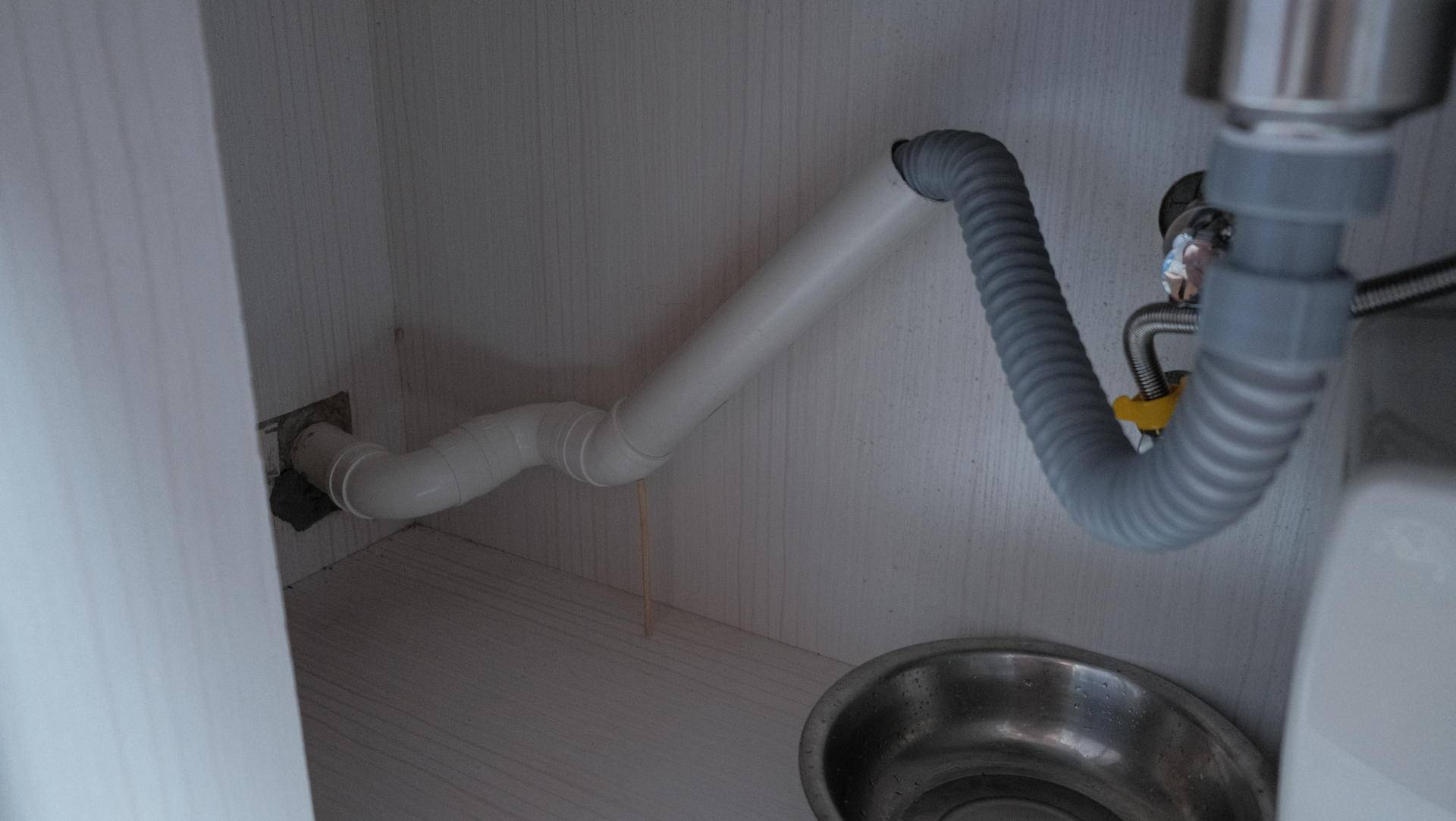 小厨房净水器空间巧妙利用,即热型小厨宝加装净水器的方法