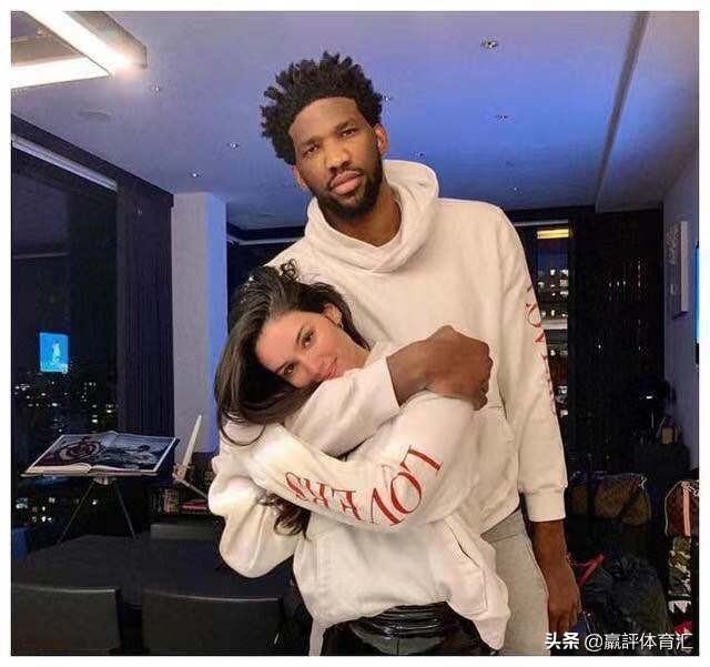 恩比德谈战胜雄鹿,恩比德最后时刻带队赢雄鹿