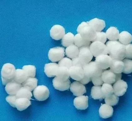 如何给猫咪清理耳螨硼酸,猫咪长耳螨用什么清洗