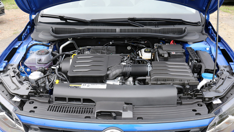 大众polo本田飞度丰田威驰fs怎么选,大众poloplus2023款和本田飞度比较