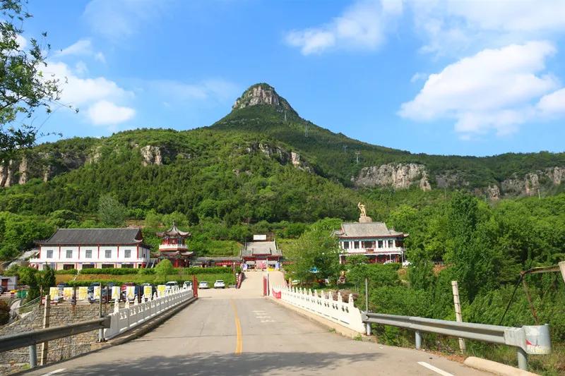 抱犊崮风景区高考门票免费,抱犊崮门票半价政策