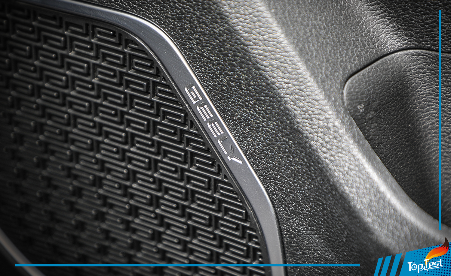 适合家族用的设计,吉利远景x32018周年纪念版无天窗