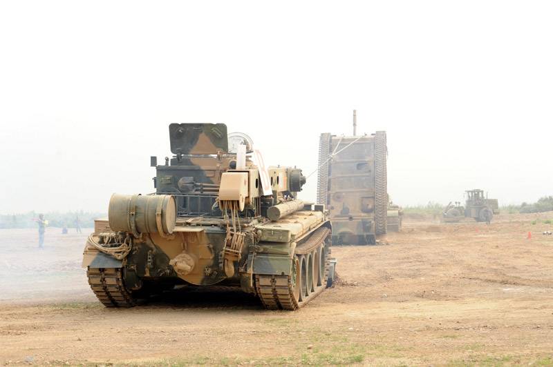 开坦克很威风吗,开坦克驰骋沙场