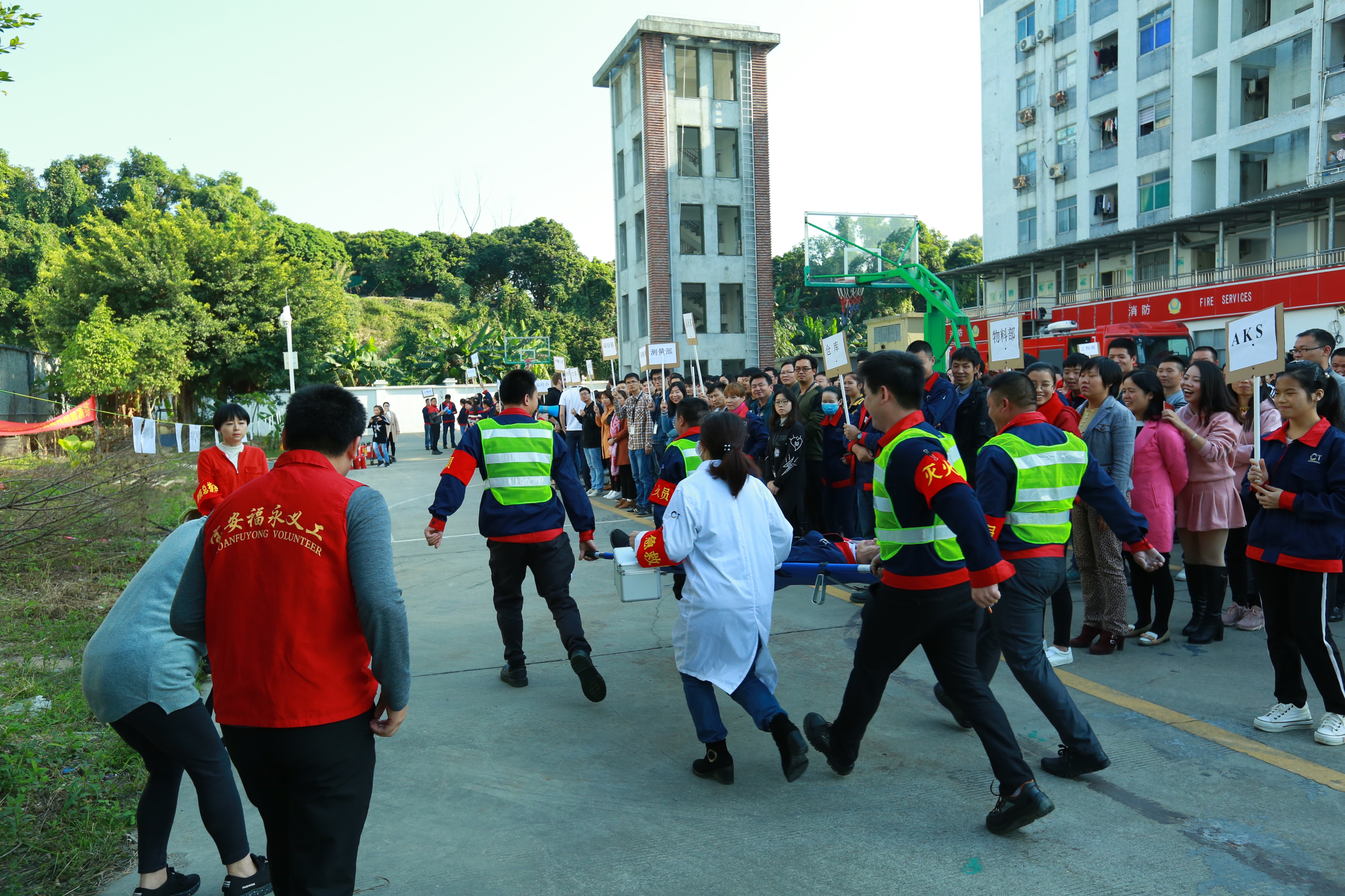 福永义工在行动,福永义工急救培训护航春运