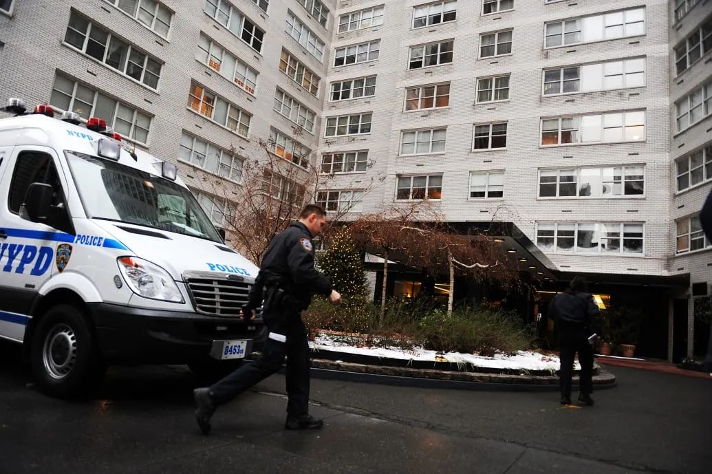 美国凶案:“我妈妈和别的男人约会,所以我不小心杀了她。”