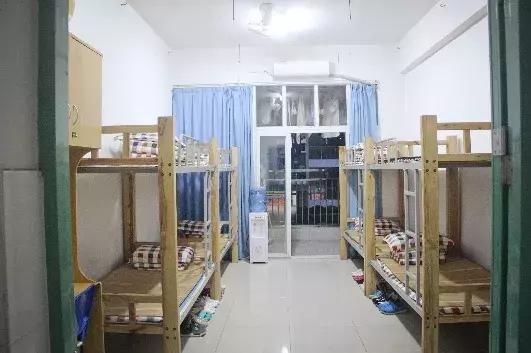 深圳前十中学宿舍,深圳四大高中宿舍图