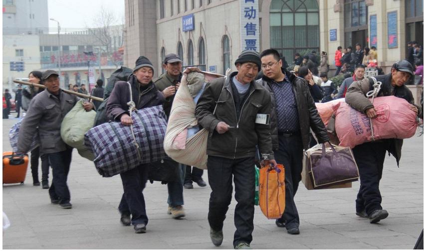 朔日不出门望月不回家是什么意思,古人讲七不出门八不回家的含义