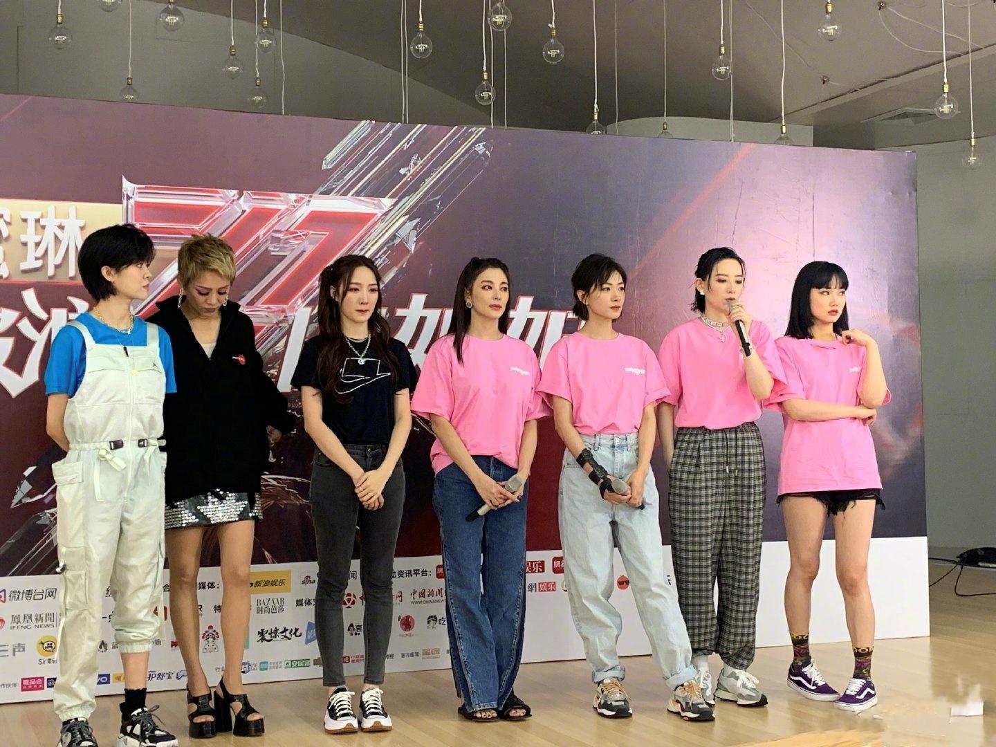 万茜张雨绮宁静,宁静张雨绮万茜最近的综艺节目