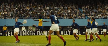 5部必看经典足球电影,足球电影传奇的诞生