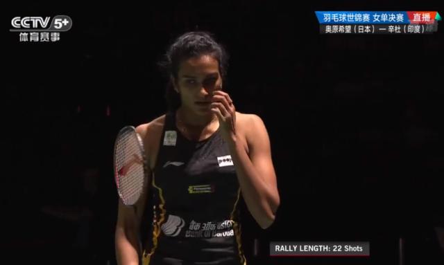 关于李宁羽毛球拍的介绍,李宁ws72s羽毛球拍