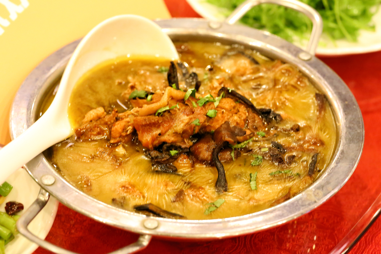 暑假不要宅在家，带上老婆孩子来热高，花钱少玩的还好，全家高兴