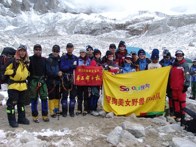 唱歌被骗钱,大鹏当年为啥能请这么多明星