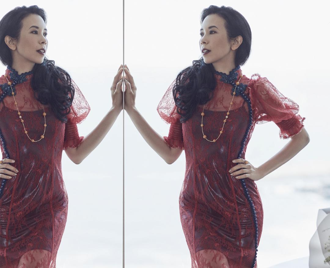 黄龄穿搭机能风衣,lisa黄龄穿搭