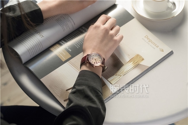 西铁城光动能军旅风格腕表,推荐一款戴着很舒服的西铁城手表