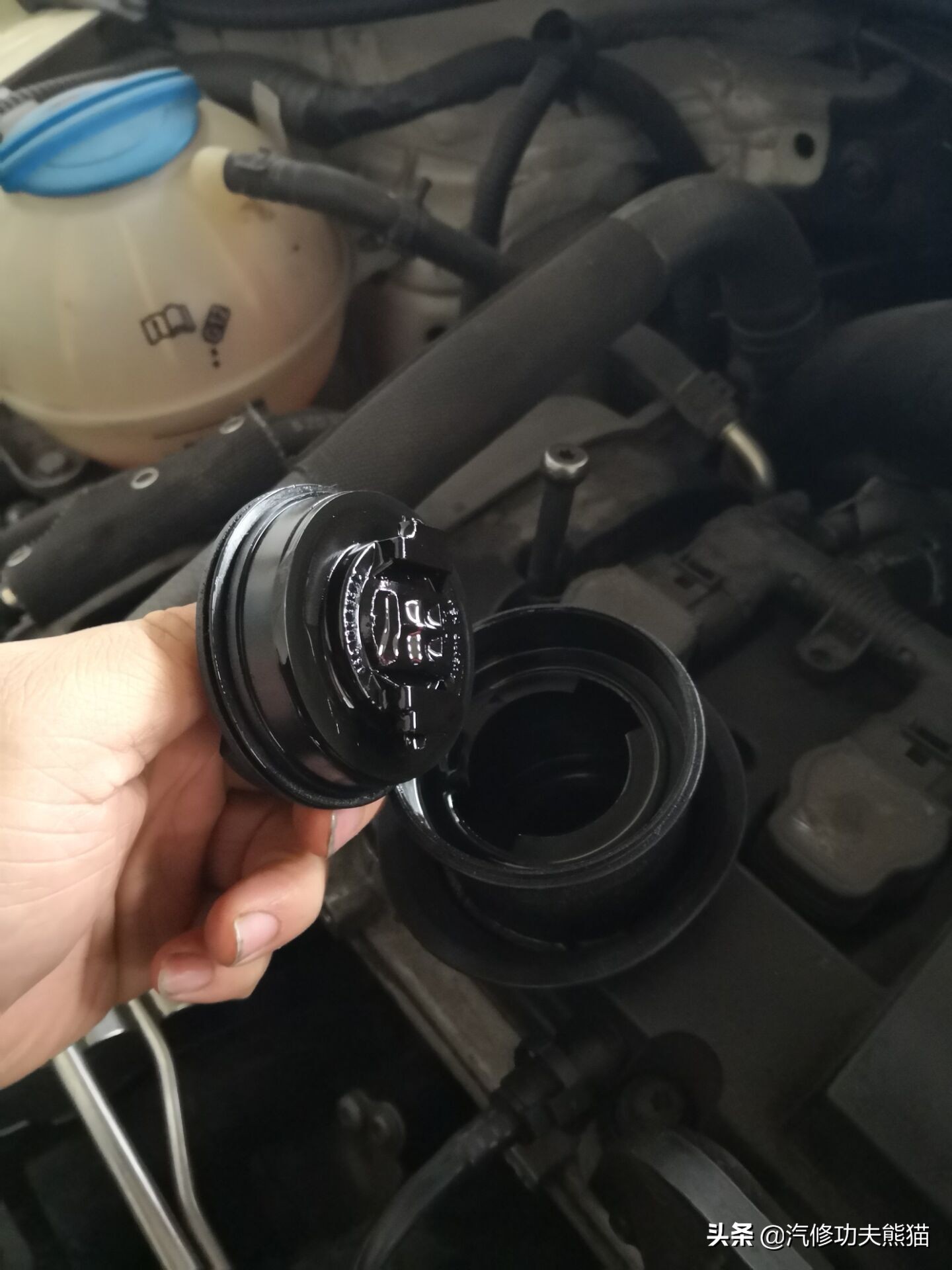 奥迪tts发动机怠速抖动,奥迪tts故障率高么