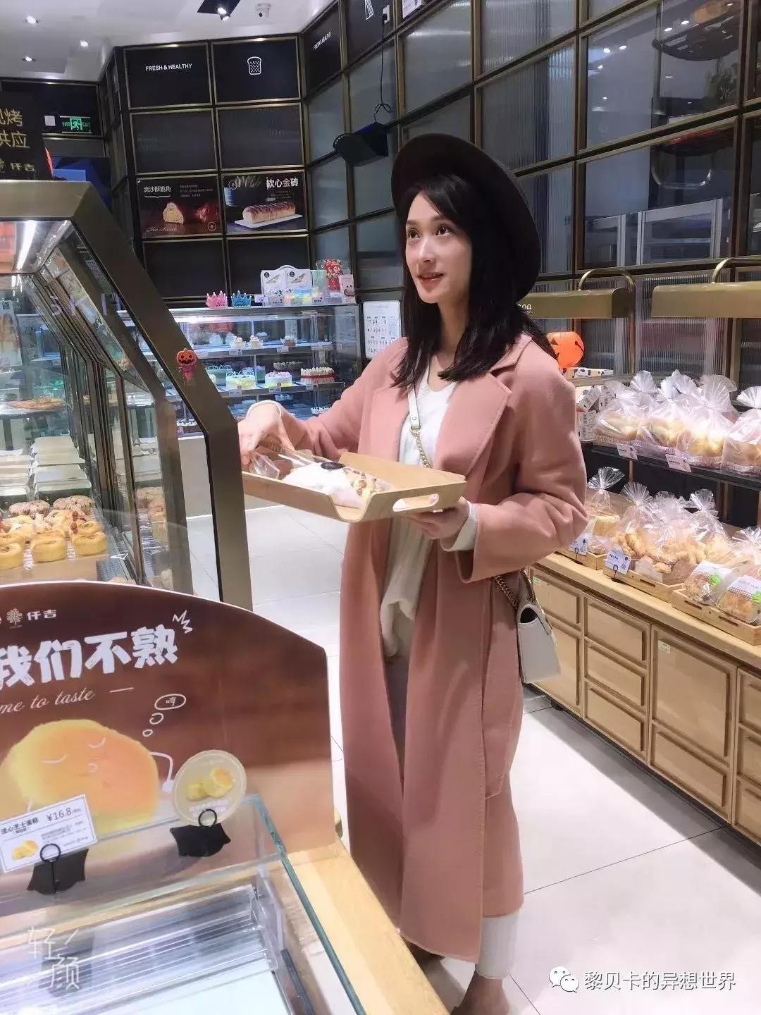 她们说穿过最满意的一件大衣,是这件!