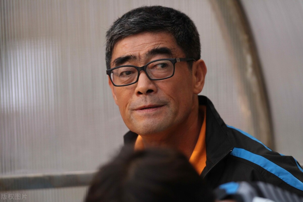 大连足球再传噩耗!名宿盖增君逝世,享年70岁,此前张宏根和迟尚斌辞世,大连队职业化前三任主帅均已离开