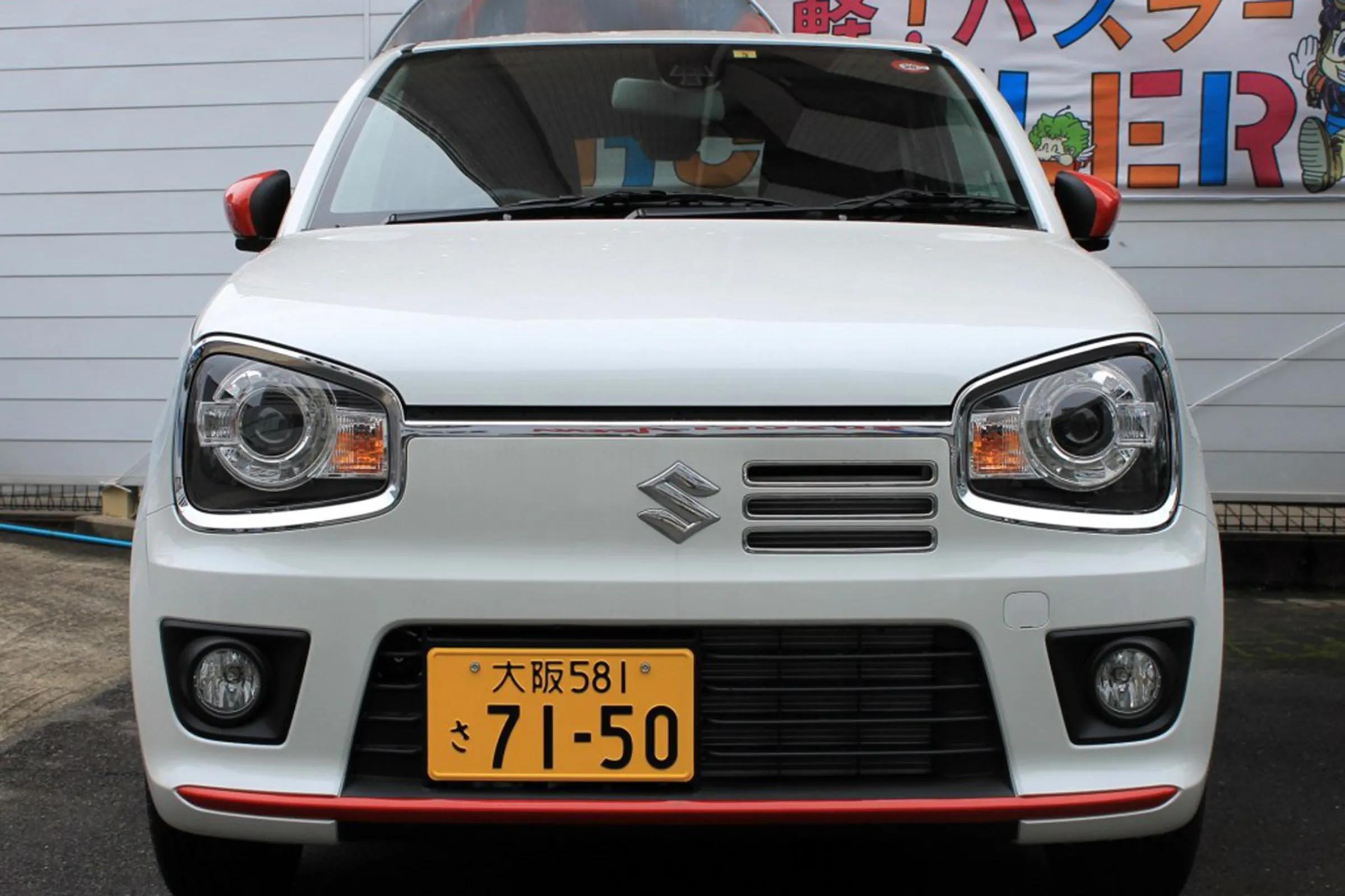 五菱宏光mini对比铃木奥拓,5万公里手动挡铃木奥拓多少钱