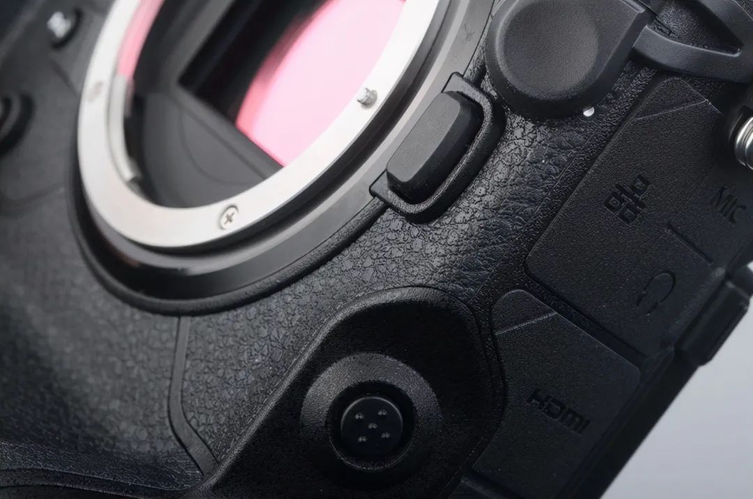 灏煎悍z100-400璇勬祴,灏煎悍z70-2002.8s