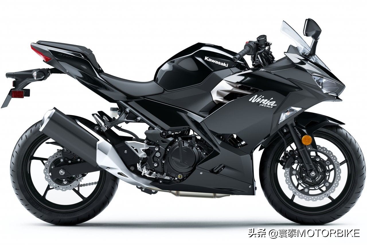 川崎忍者4002021款高级版,川崎忍者400仪表盘功能详细介绍