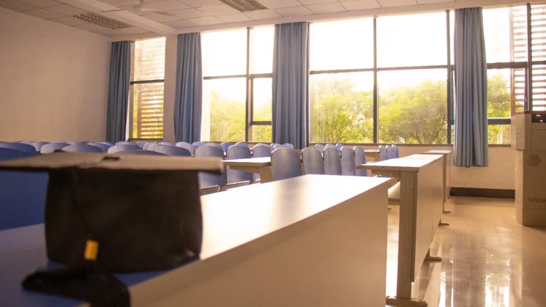 大学班委竞选幽默演讲稿,我竞选班干部的演讲作文