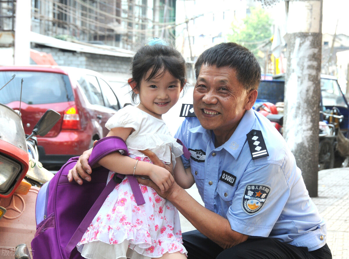 小学女生卫生安全教育,小学生女性生理卫生知识教育