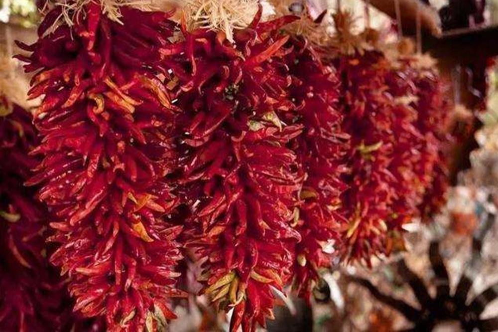 孕妇很喜欢吃酸辣会影响胎儿吗,孕妇特别喜欢吃酸辣的怎么办