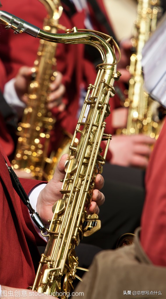 演奏萨克斯经典的音色,萨克斯演奏技巧详解