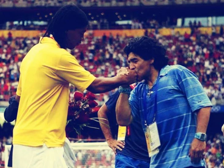 马拉多纳和中国,马拉多纳与世界球星的合影