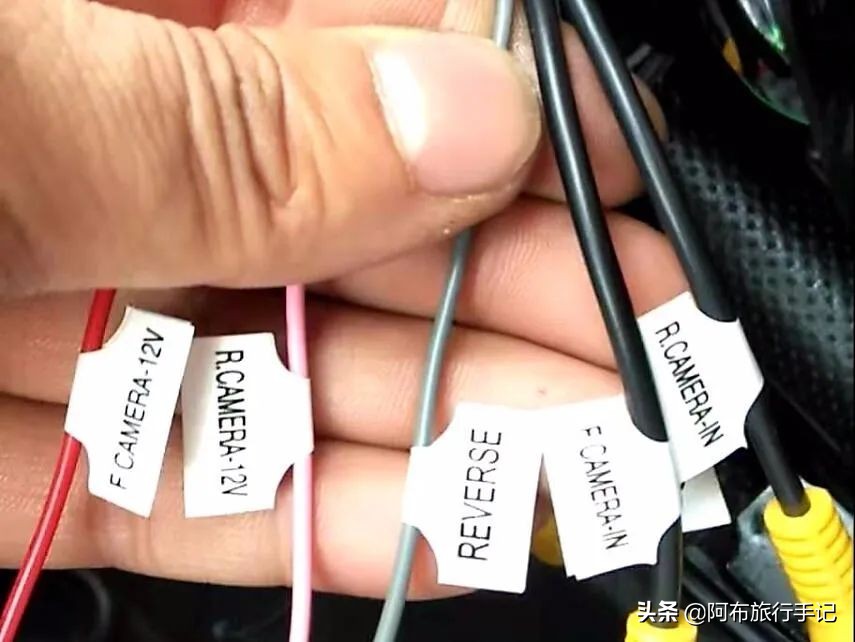 管窥一文,卖二手车玛莎拉蒂