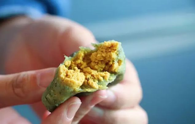 哪里的青团最正宗,青团哪个牌子最好吃