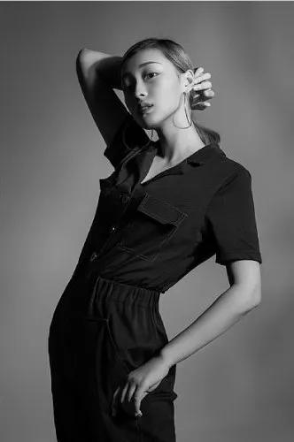 初秋最美证件照,最美证件照光影过渡