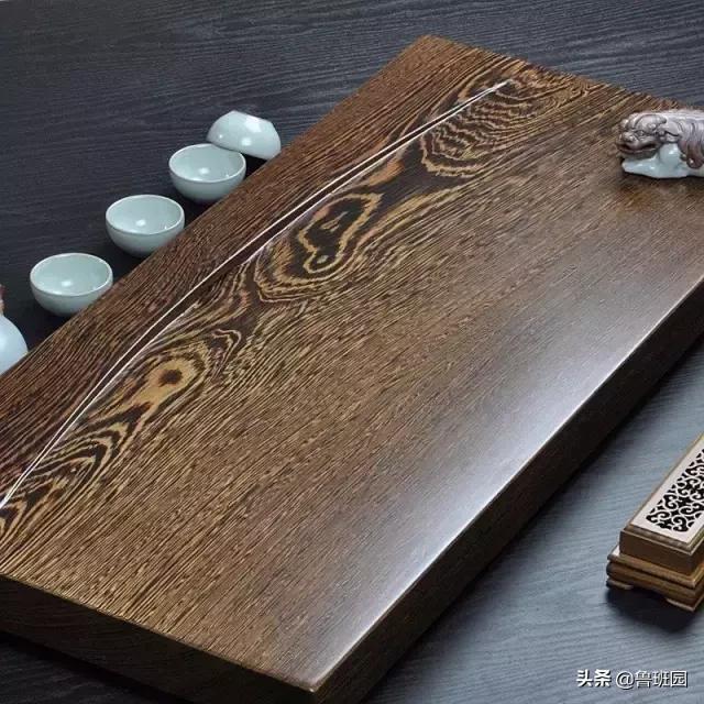 鸡翅木扫帚有何寓意,鸡翅木醒狮寓意