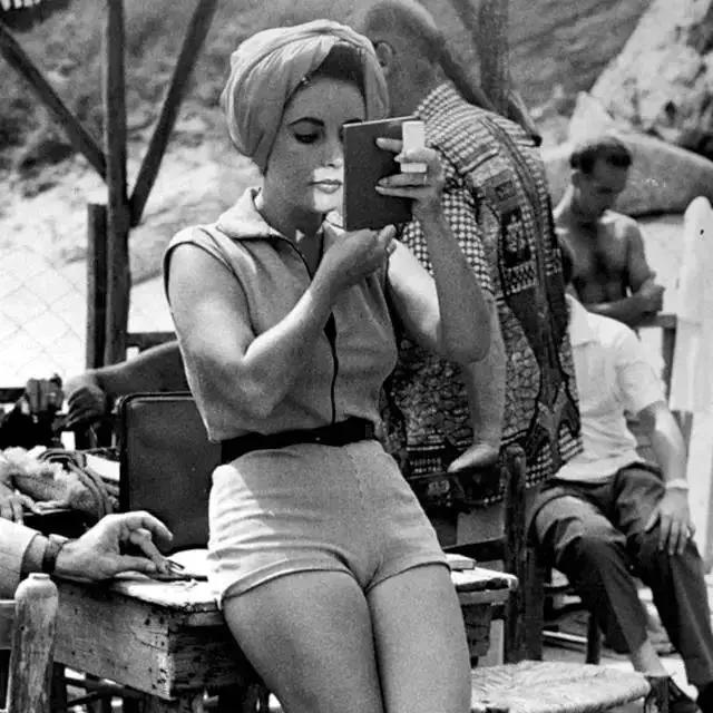 玛丽莲梦露和奥黛丽赫本有多漂亮,奥黛丽赫本和玛丽莲梦露谁最漂亮