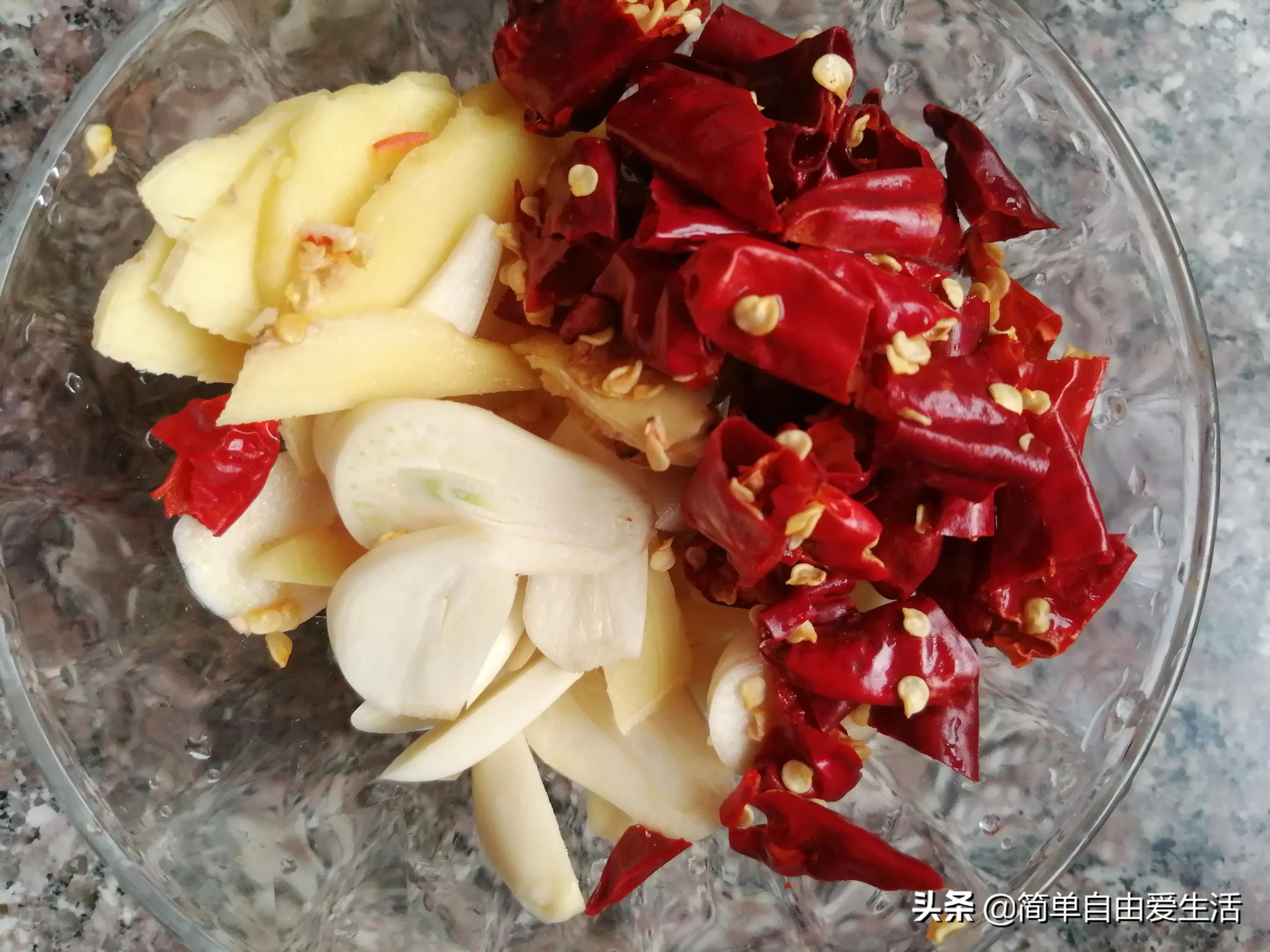 椒盐酥脆香辣基围虾的做法,基围虾怎么做才香辣酥脆好吃